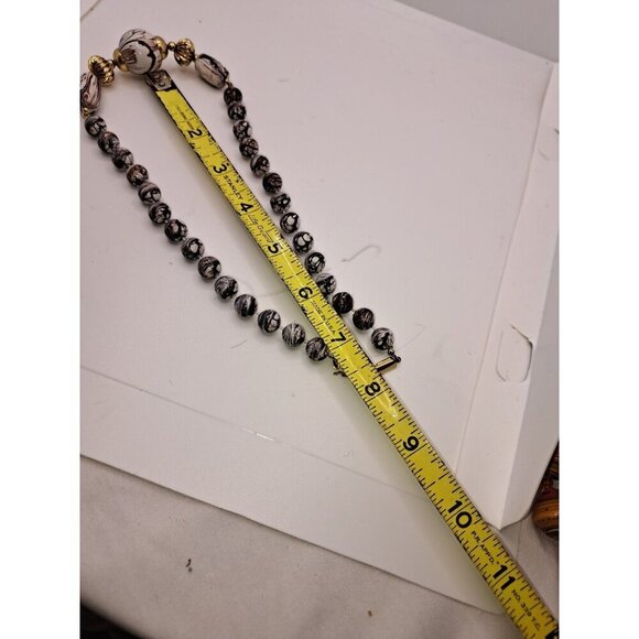 Vintage Women's Ladies Brown White Marble Swirl Bead Necklace - Picture 3 of 4